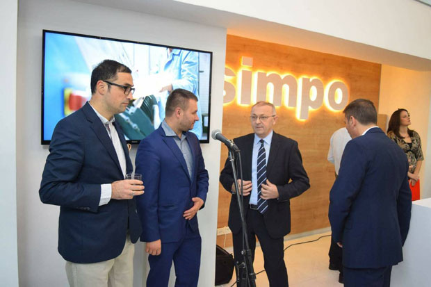 Нови савремени салон „Симпо“ у Скопљу (ФОТО)